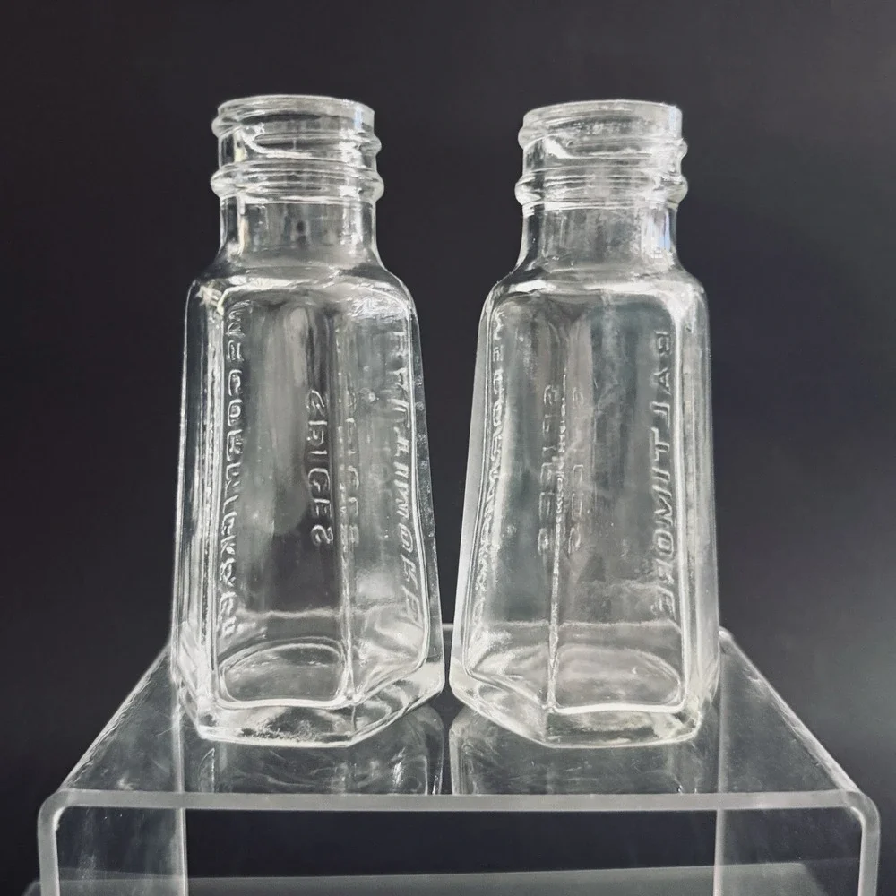 Pair of Vintage Mccormick‎ & Co Spice Shakers Baltimore No Lids